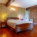 Hotell Chateau Fombrauge Saint-Christophe-des-Bardes