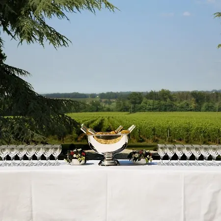 Chateau Fombrauge * Saint-Christophe-des-Bardes