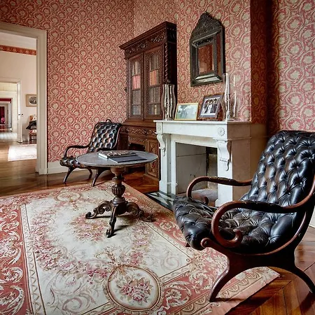 Отель Chateau Fombrauge *